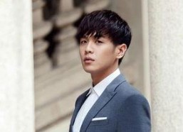 兔兔吃瓜娱乐张若昀,张若昀瓜田乐享兔兔美食时光