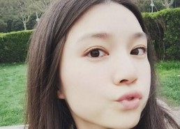 女生发吃瓜的暗示含义,女生“吃瓜”背后的趣味与心理