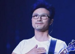 娱乐圈吃瓜还得看汪峰吗,揭秘汪峰如何成为吃瓜群众必看焦点