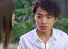 娱乐吃瓜王祖蓝视频,娱乐圈幕后趣事大揭秘