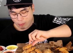 娱乐吃瓜酱胖哥是谁,网络红人的崛起之路