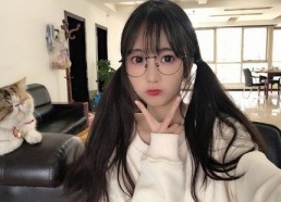 娱乐吃瓜酱剪发视频下载,解锁时尚新发型，轻松get潮流剪裁技巧