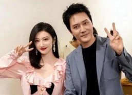 娱乐吃瓜的绯闻,明星们的情感纠葛与幕后真相